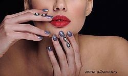 NAIL ART