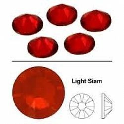 #6701#ss 3 crystal 1,3mm siam (50 vnt)